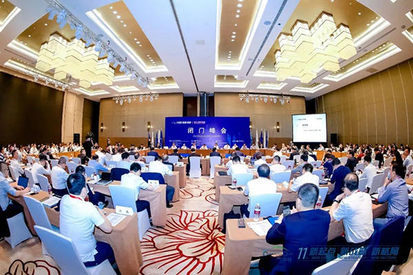 2025年正版資料大全與新奧正版免費(fèi)料大全，詳盡解答、專家解讀與警惕虛假陷阱