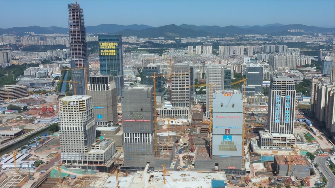2025新澳門2025免費(fèi)原料與營(yíng)銷釋義，專家解析與落實(shí)策略